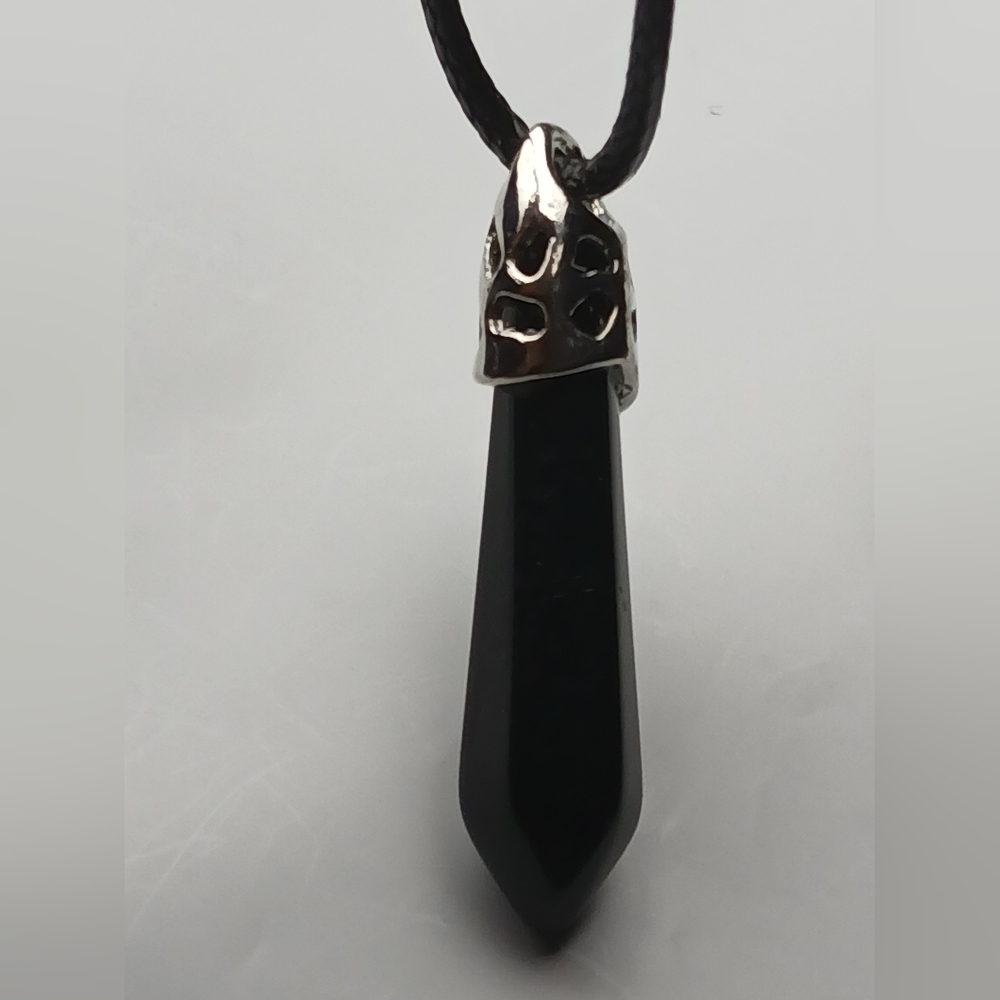 Elegant Black Onyx Pendant Necklace